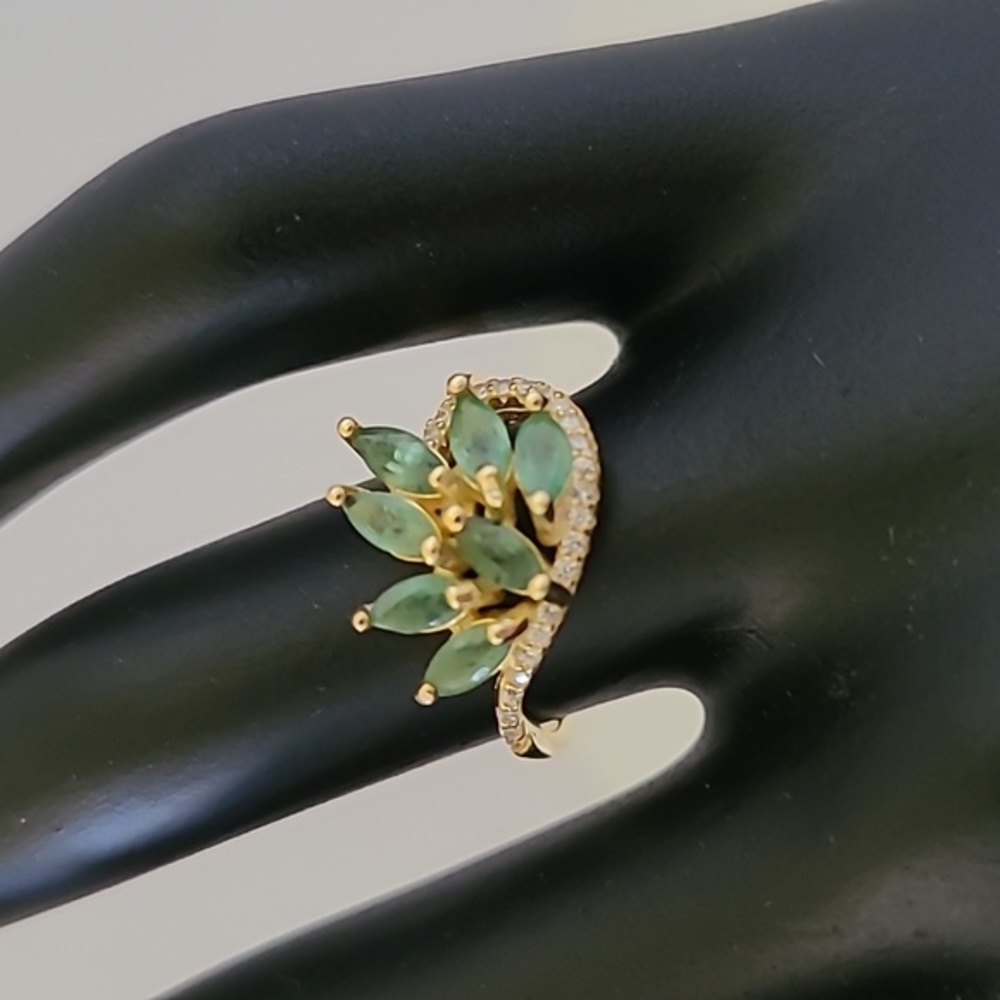 Natural Green Emerald .925 Sterling Silver Ring